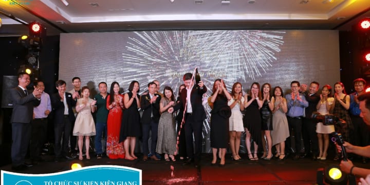 Tổ chức tiệc tất niên chuyên nghiệp giá rẻ tại Kiên Giang